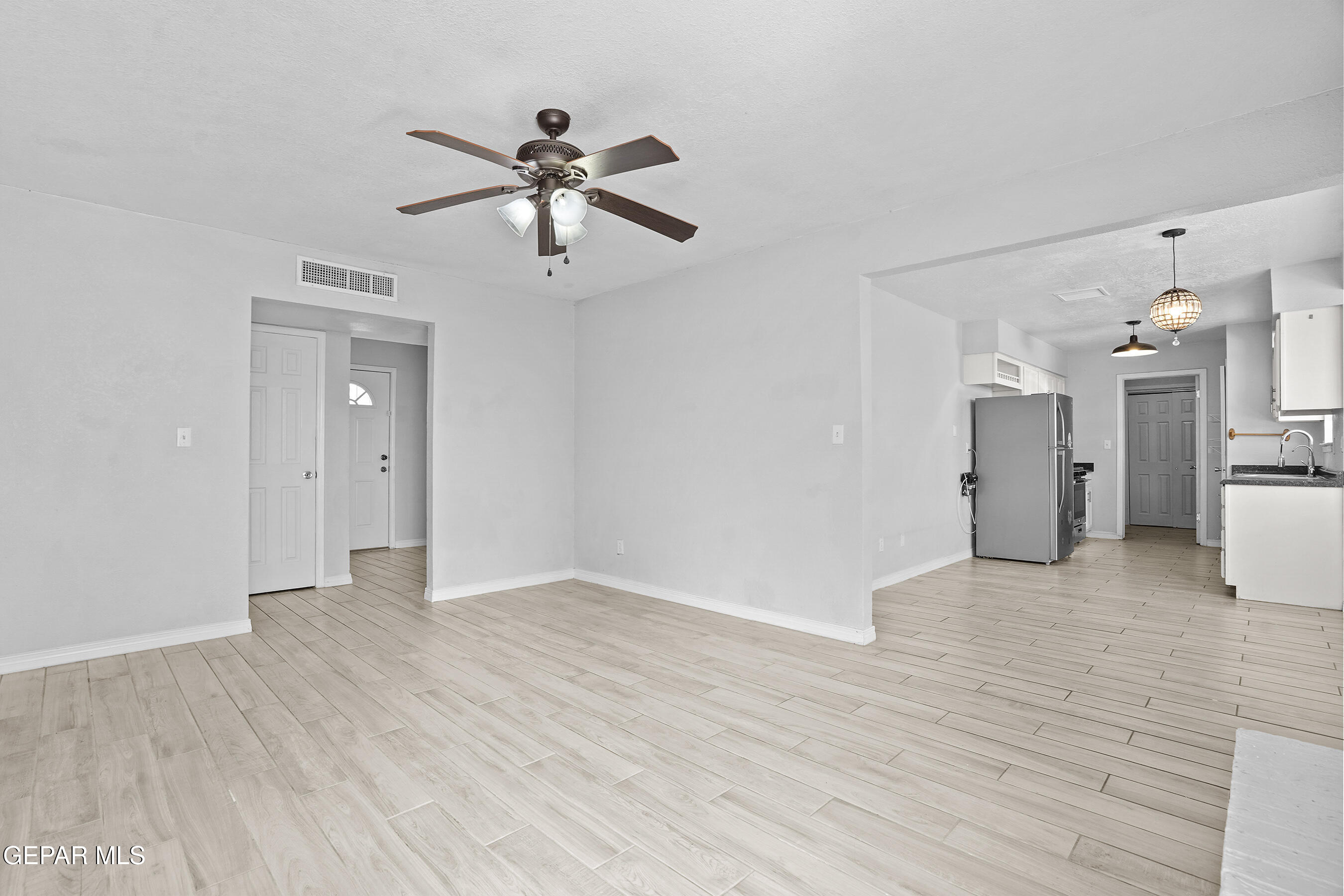 10448 Adonis Drive El Paso, TX 79924 - Photo 16 of 41 DSC09525