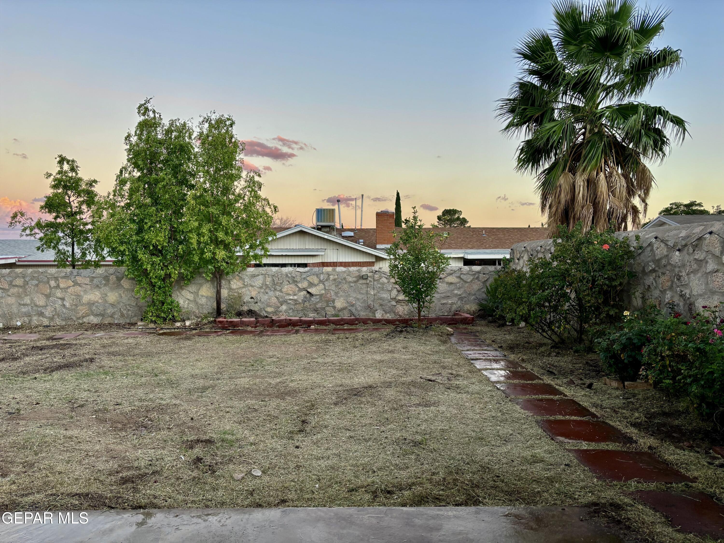 10448 Adonis Drive El Paso, TX 79924 - Photo 39 of 41 IMG_2662