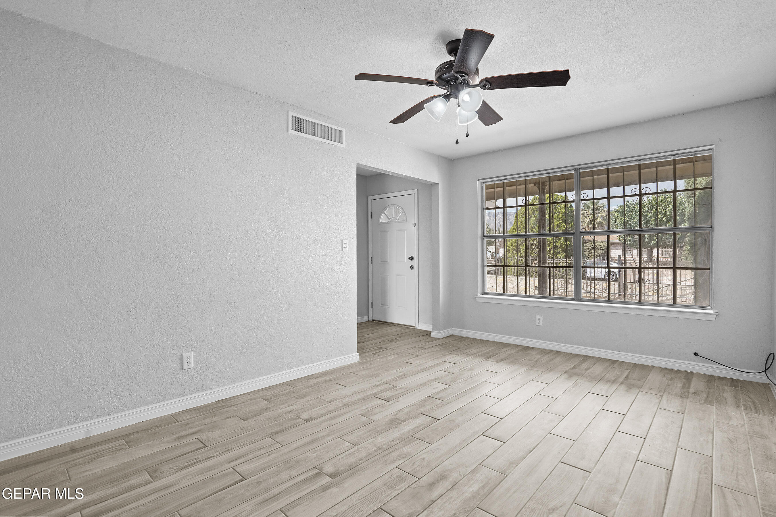 10448 Adonis Drive El Paso, TX 79924 - Photo 10 of 41 DSC09495