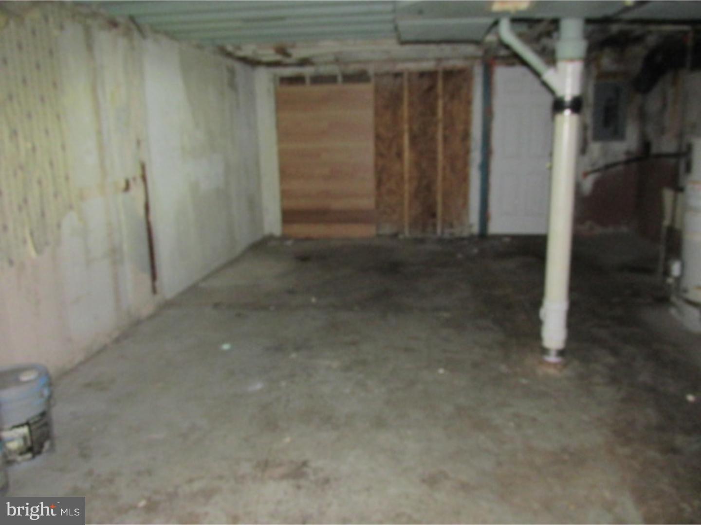 909 Grant Road Folcroft, PA 19032 - Photo 12 of 16