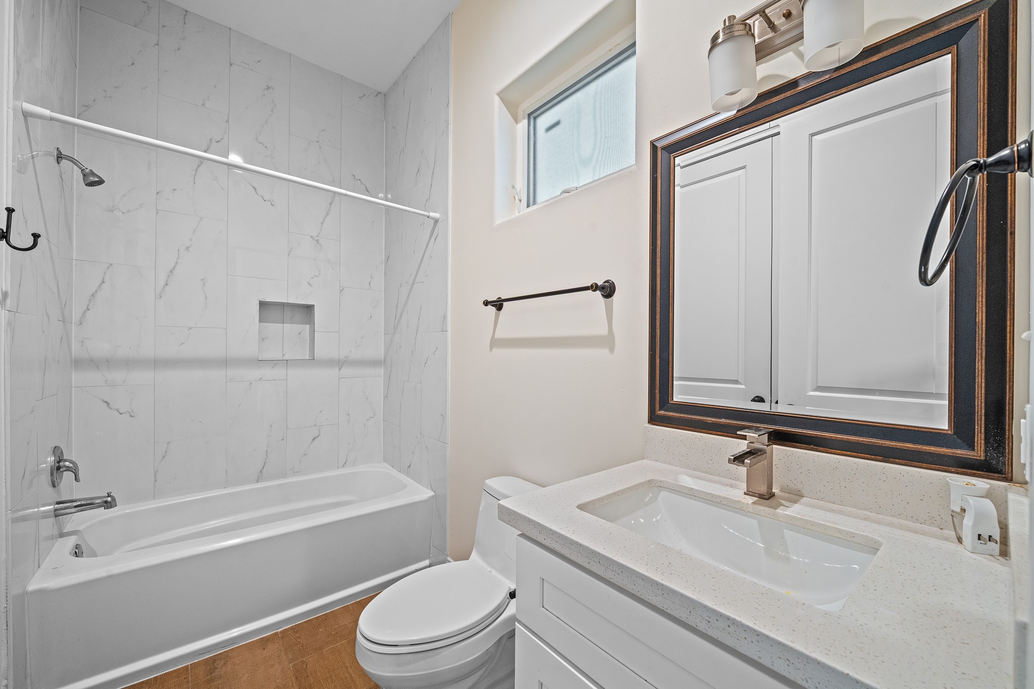 2218 Converse Street, Unit C Houston, TX 77006 - Photo 35 of 40