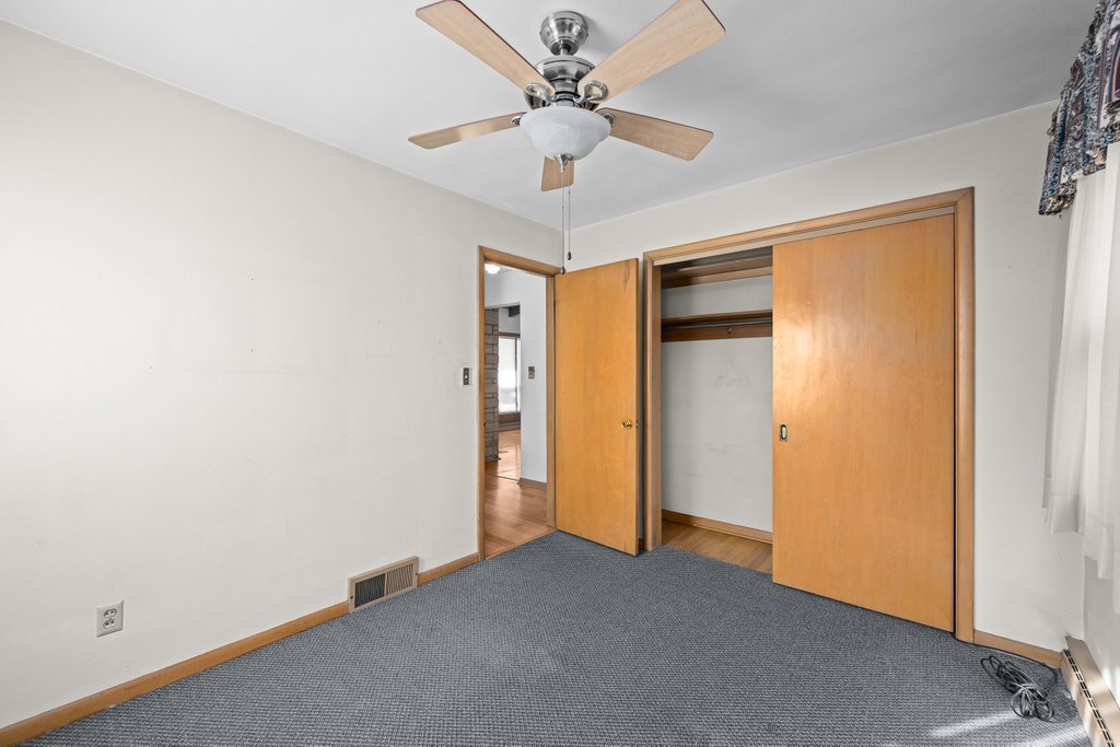 3102 15th Street Moline, IL 61265 - Photo 17 of 36