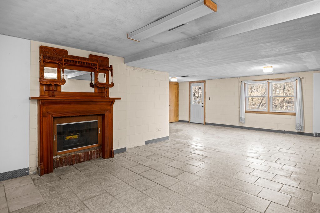 3102 15th Street Moline, IL 61265 - Photo 29 of 36