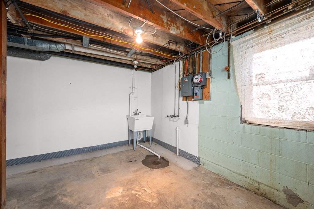 3102 15th Street Moline, IL 61265 - Photo 33 of 36