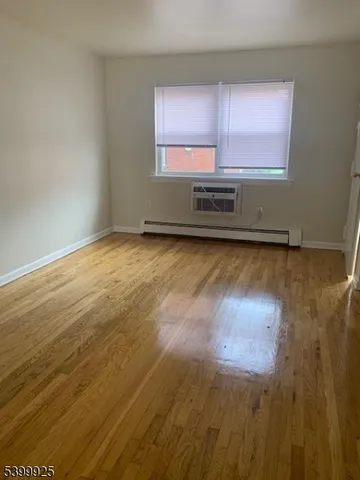 $1,425 | 38 Hoover Avenue, Unit 4A, Passaic, NJ 07055