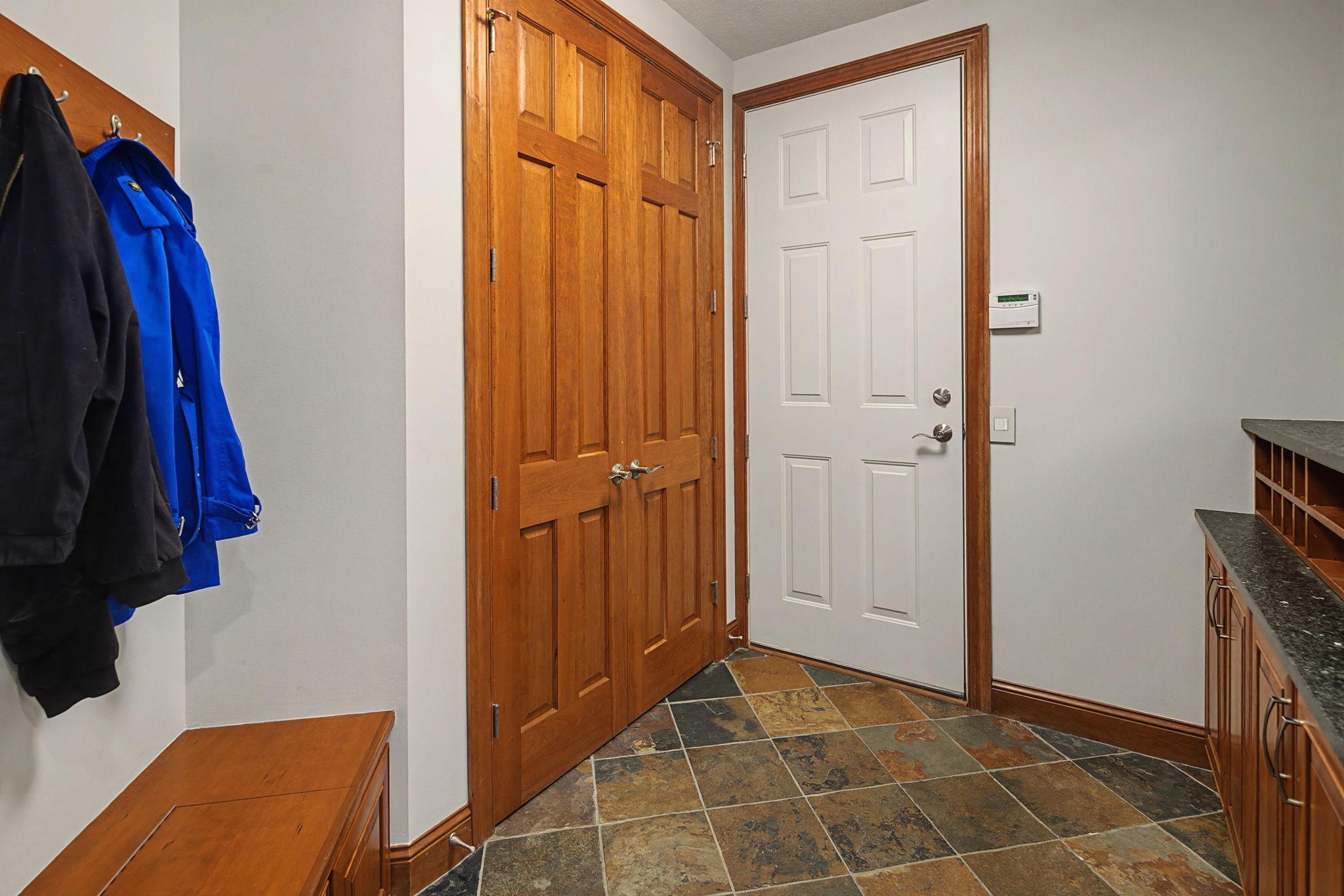 14250 Trace Ridge Road Wayzata, MN 55391 - Photo 23 of 38