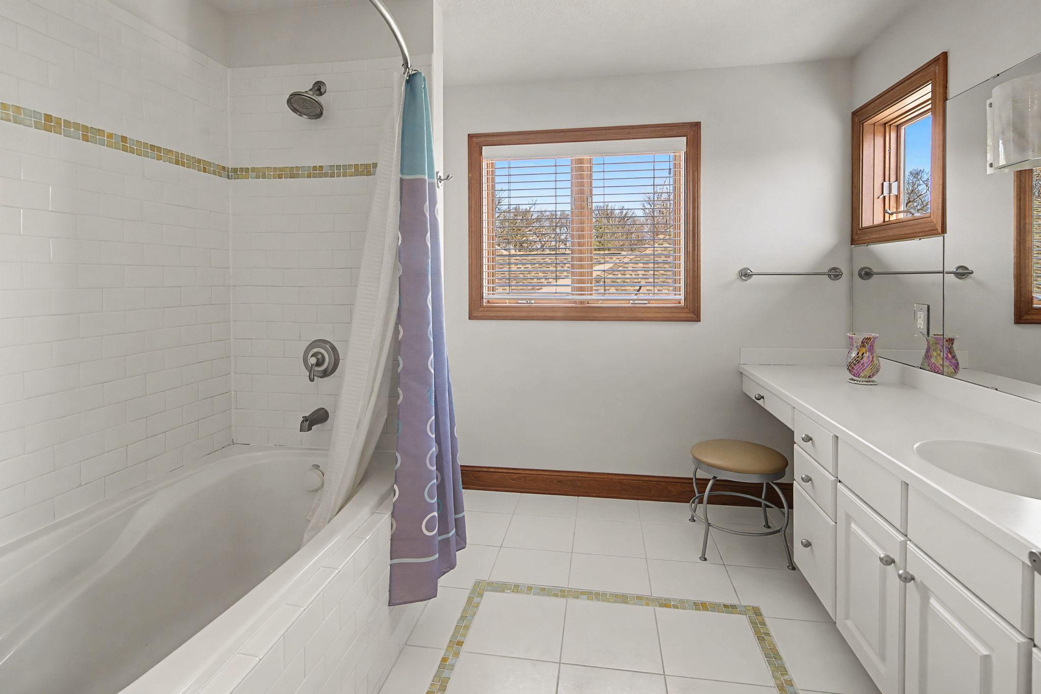 14250 Trace Ridge Road Wayzata, MN 55391 - Photo 27 of 38