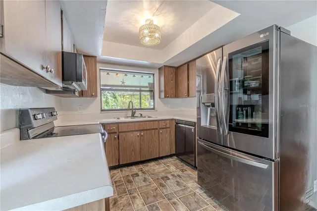 $2,950 | 3968 Orchard Hill Circle, Palm Harbor, FL 34684