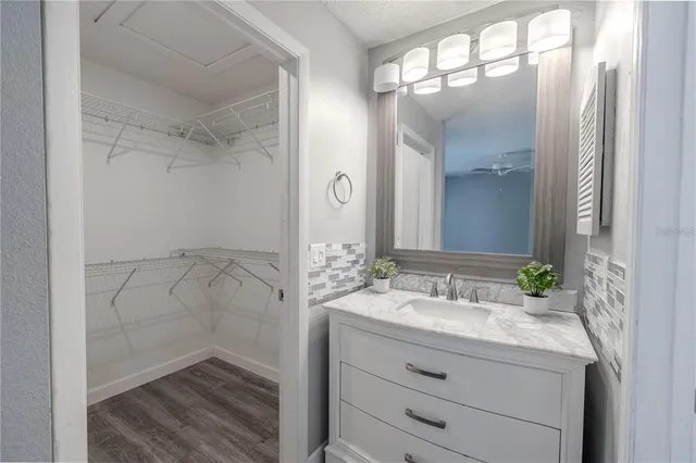 $2,950 | 3968 Orchard Hill Circle, Palm Harbor, FL 34684