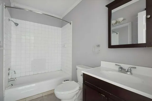 $250,000 | 1949 Orchard Drive, Stevensville, MI 49127