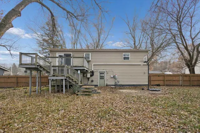 $250,000 | 1949 Orchard Drive, Stevensville, MI 49127