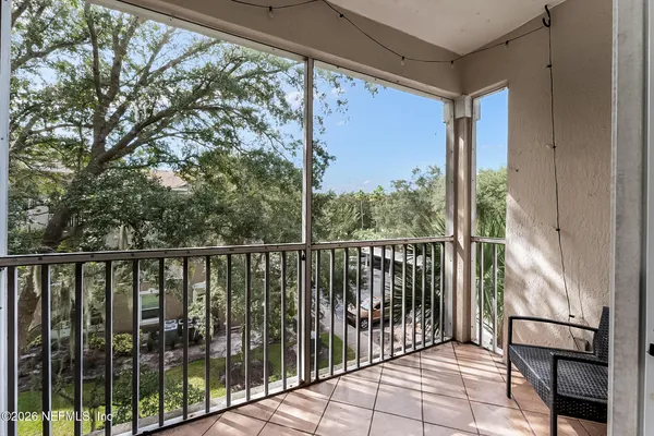$186,000 | 10550 Baymeadows Road, Unit 413, Jacksonville, FL 32256