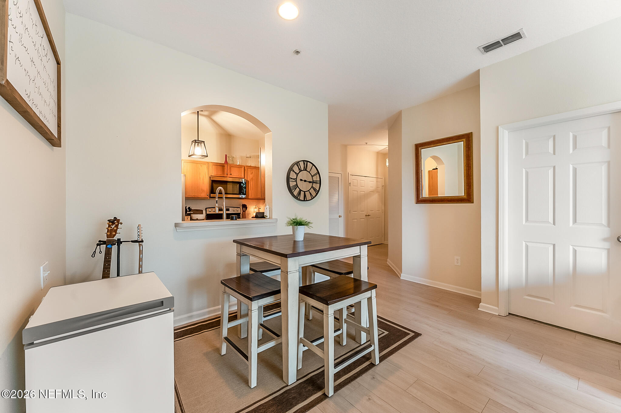 10550 Baymeadows Road, Unit 413 Jacksonville, FL 32256 - Photo 6 of 24 DSC02307