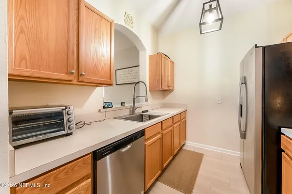 $186,000 | 10550 Baymeadows Road, Unit 413, Jacksonville, FL 32256