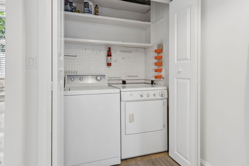 215 Crafts Road, Unit 2 Brookline, MA 02467 - Photo 8 of 16 Gallery Image 8