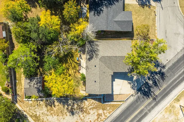 a picture of flowers