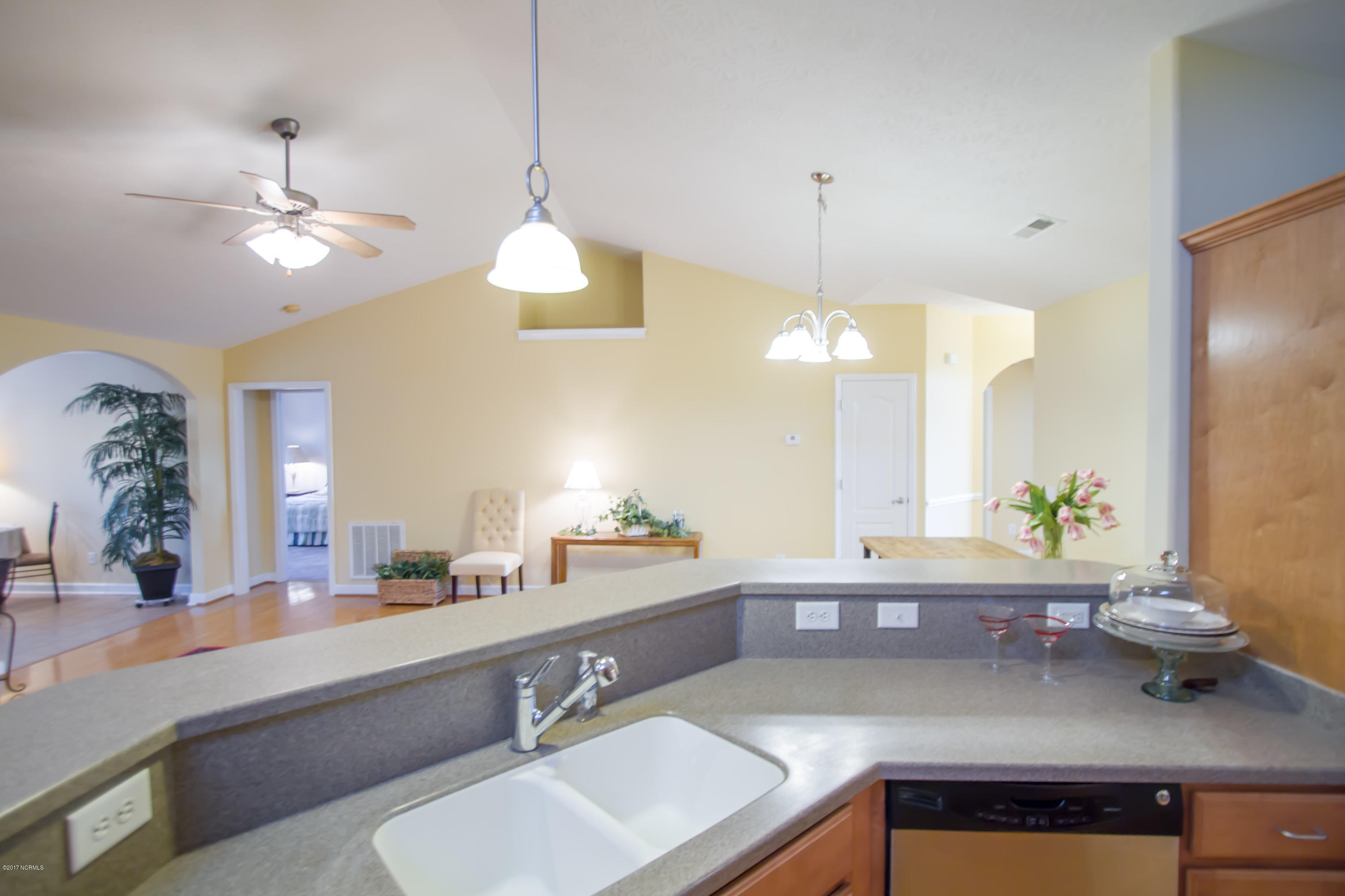 696 Rivage Promenade Wilmington, NC 28412 - Photo 12 of 44 696 Rivage Promenade 2-12