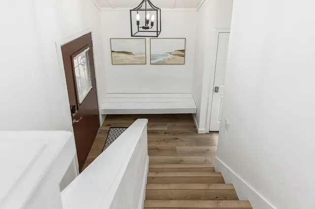 a view of entryway and workspace