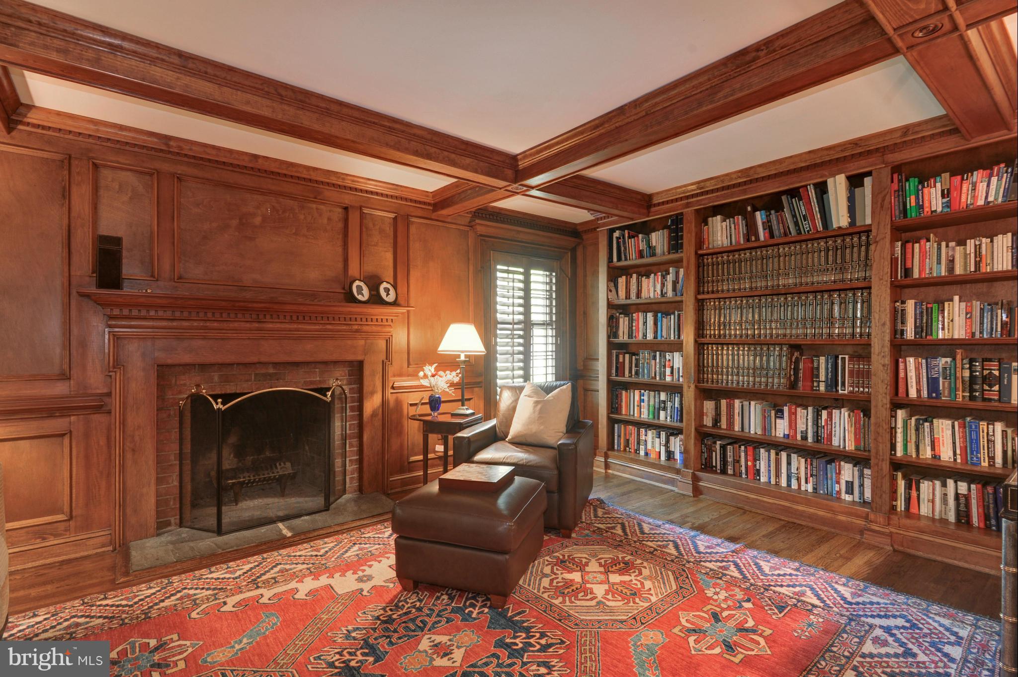 11908 Gregerscroft Road Potomac, MD 20854 - Photo 13 of 30 Family Room