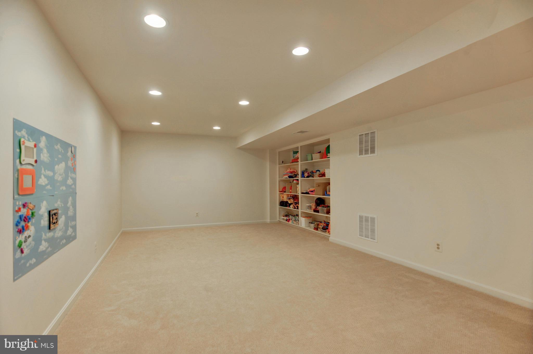 11908 Gregerscroft Road Potomac, MD 20854 - Photo 27 of 30 Basement