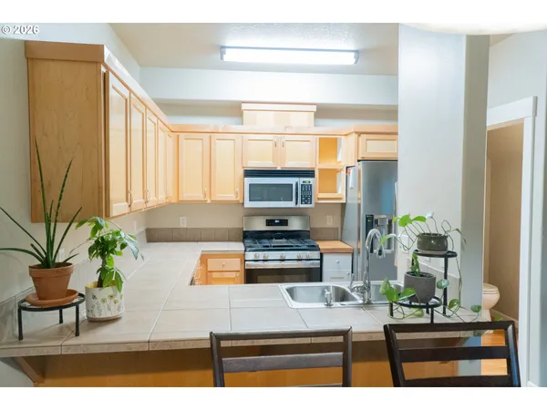 $449,999 | 2092 Southwest Thomas Place, Gresham, OR 97080