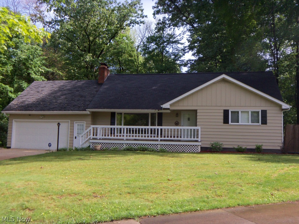 5731 Nolley Road Akron, OH 44319 - Photo 1 of 20 Lovely 4 or 5 bedroom home with 3 full bathrooms