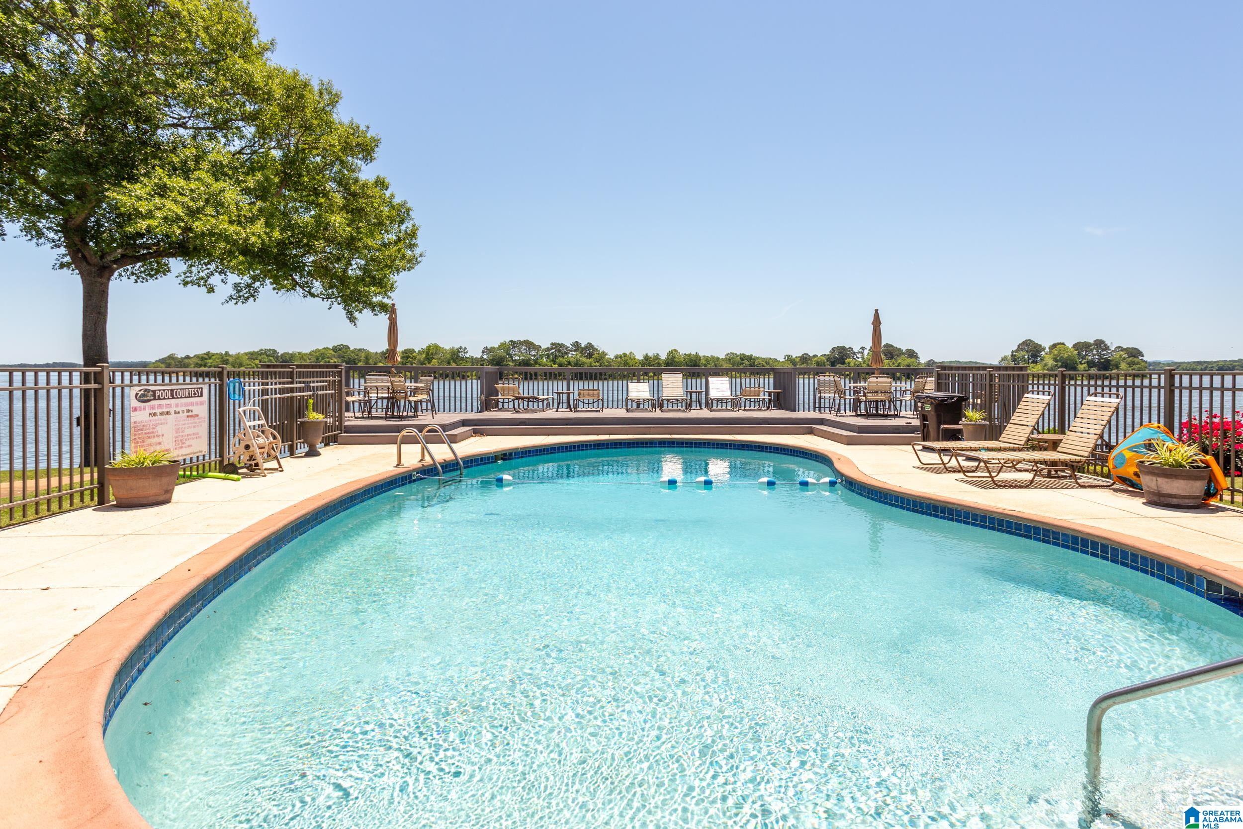 404 Paradise Isle, Unit 404 Riverside, AL 35135 - Photo 33 of 45