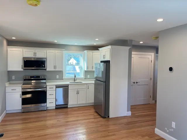 $3,500 | 14 Cherry Road, Unit 1/2, Beverly, MA 01915