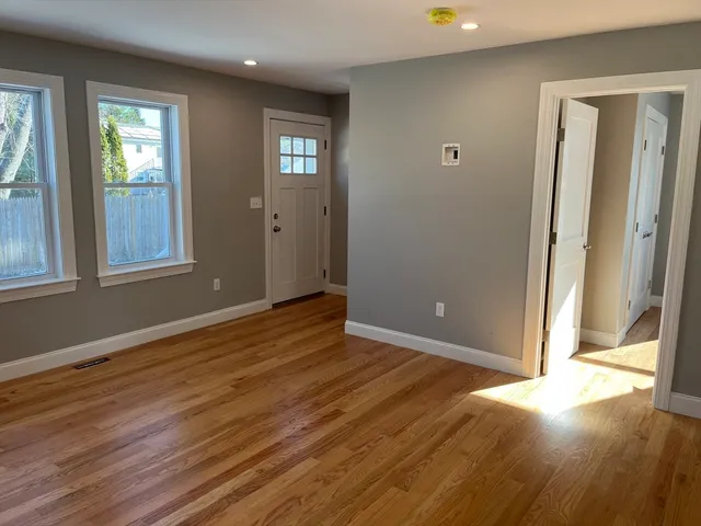 $3,500 | 14 Cherry Road, Unit 1/2, Beverly, MA 01915