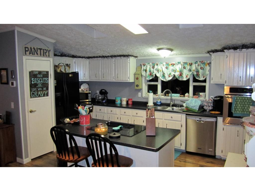 5259 Flatwoods Road Rose Hill, VA 24281 - Photo 7 of 20 Photo 7