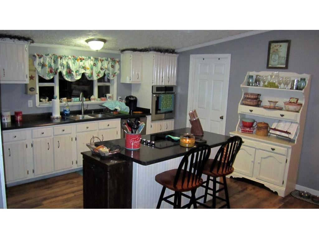 5259 Flatwoods Road Rose Hill, VA 24281 - Photo 8 of 20 Photo 8