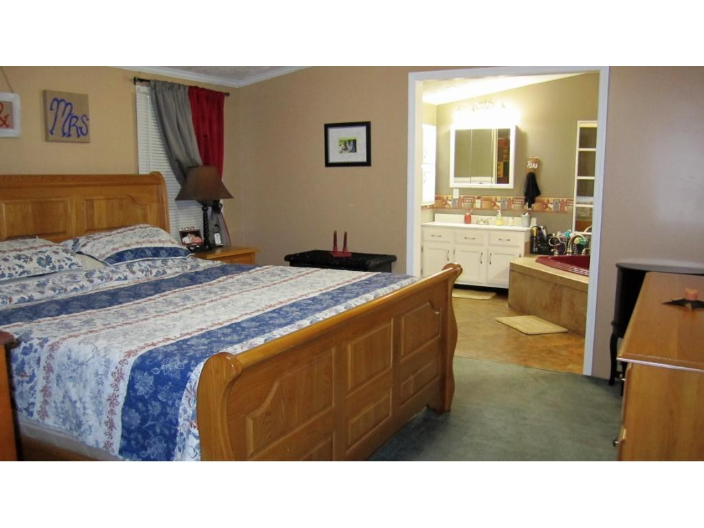 5259 Flatwoods Road Rose Hill, VA 24281 - Photo 10 of 20 Photo 10