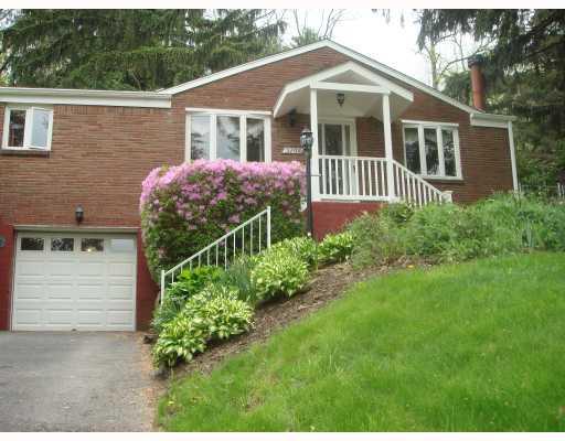 5709 Library Road Bethel Park, PA 15102 - Photo 1 of 6 Exterior Front.