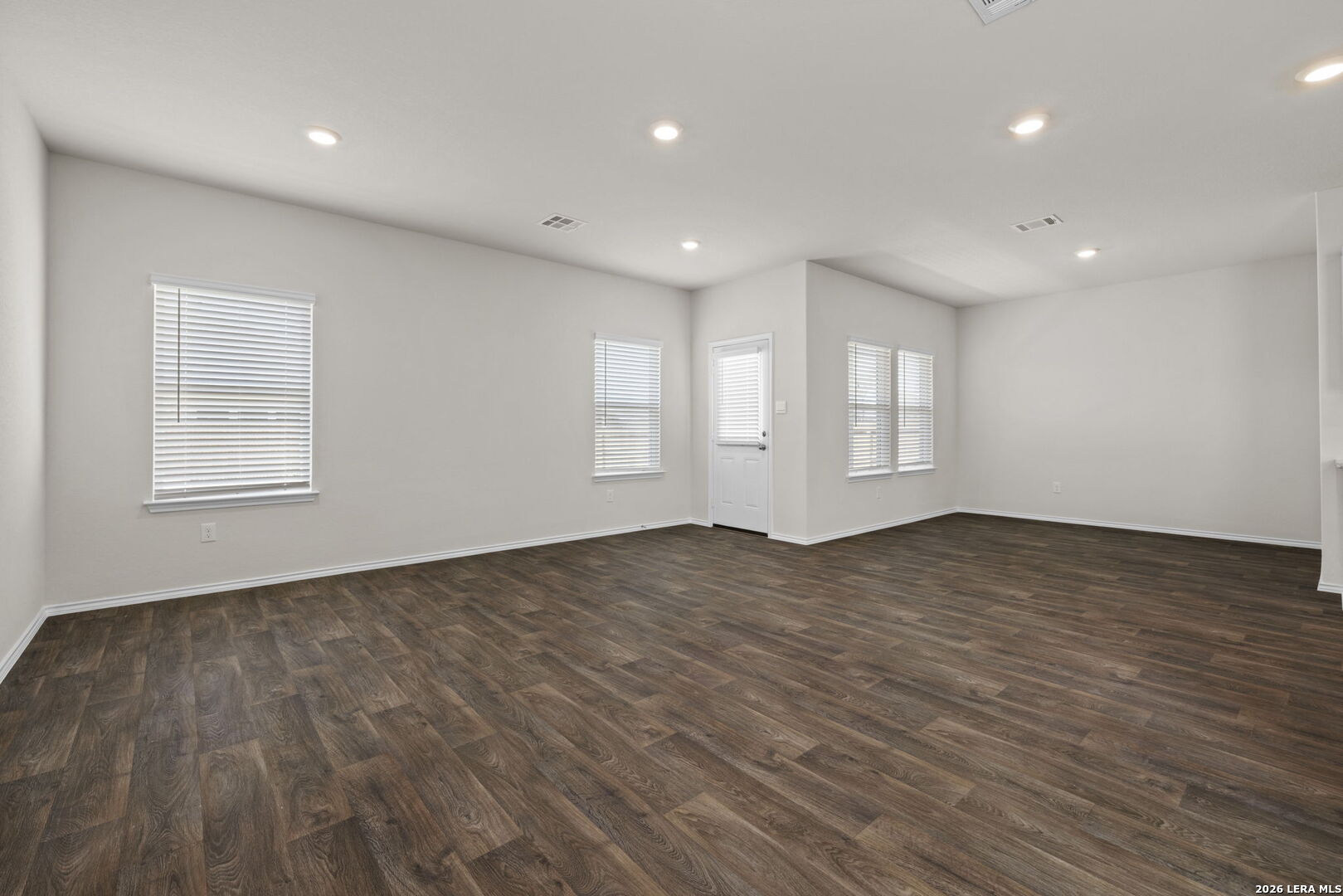 14668 Clay Rdg Run San Antonio, TX 78253 - Photo 6 of 28
