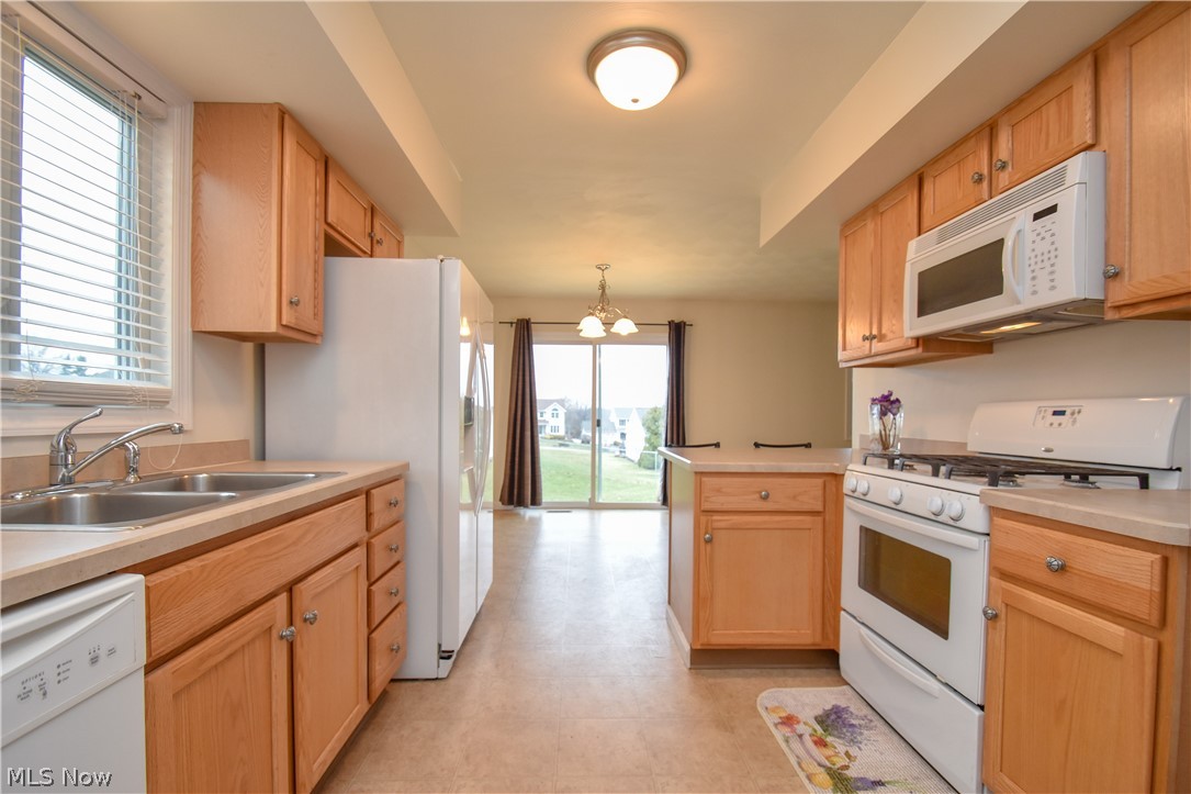 4850 Kirk Road Austintown, OH 44515 - Photo 9 of 29 Gallery Image 9