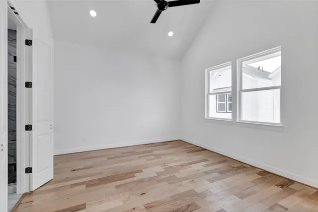 $2,400 | 9426 Campbell Road, Unit C, Houston, TX 77080