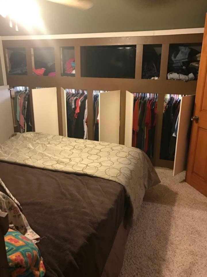 11291 Winfield Road Mosherville, MI 49258 - Photo 15 of 21 Master bed