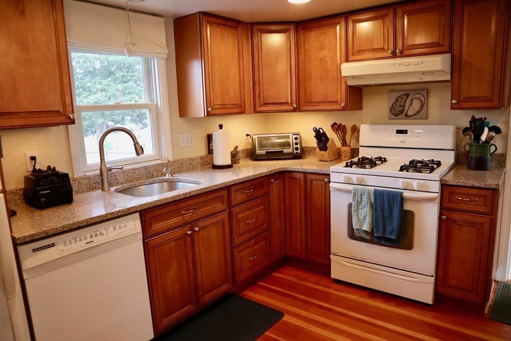 10 Standish Road Marshfield, MA 02050 - Photo 14 of 29 Gallery Image 14