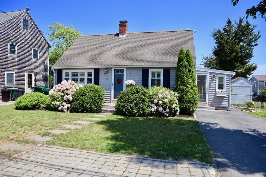 10 Standish Road Marshfield, MA 02050 - Photo 2 of 29 Gallery Image 2