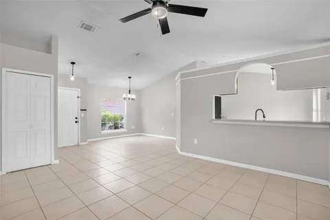 $350,000 | 14520 Lycastle Circle, Orlando, FL 32826