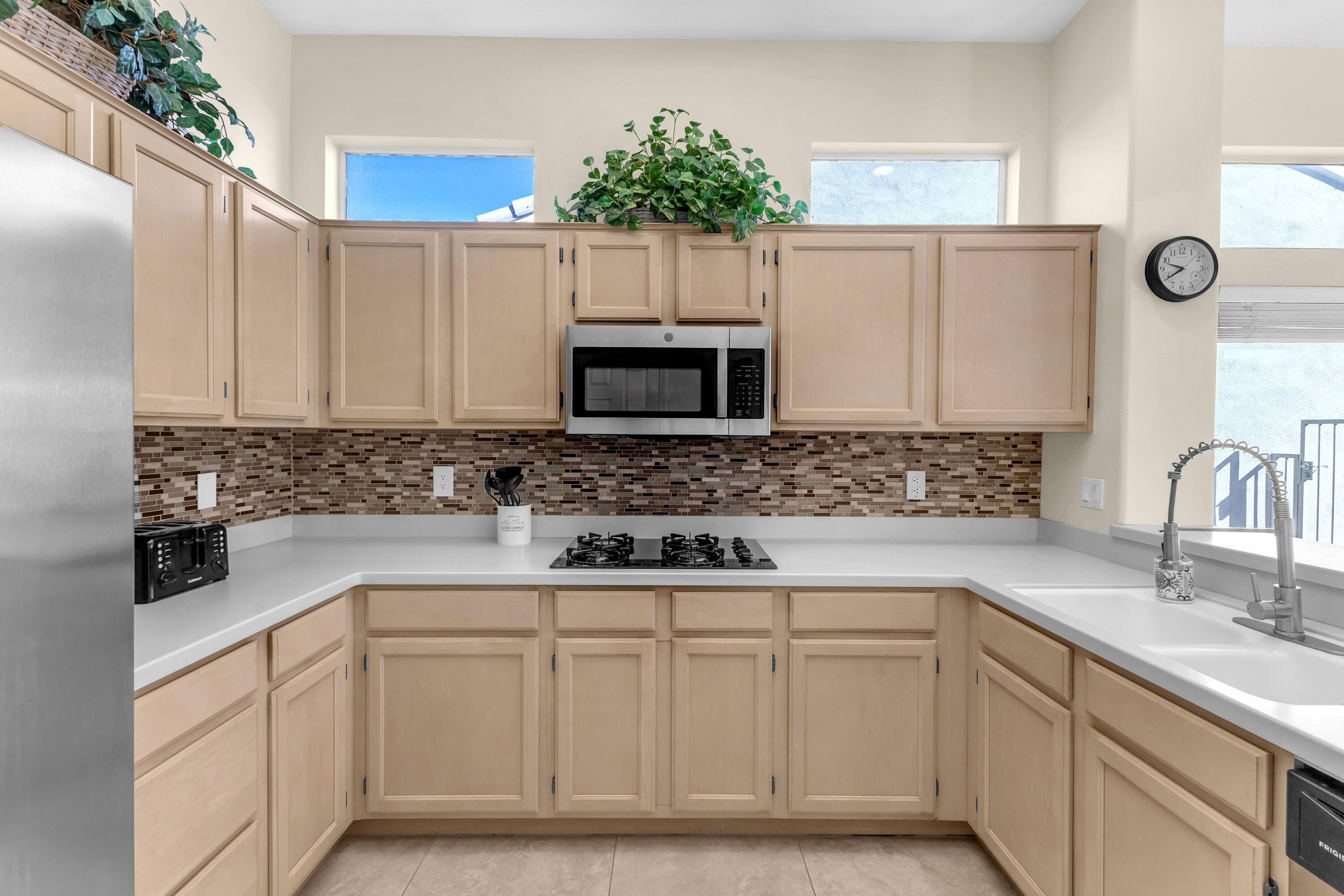 37468 Westridge Avenue Palm Desert, CA 92211 - Photo 15 of 40 IMG_0105