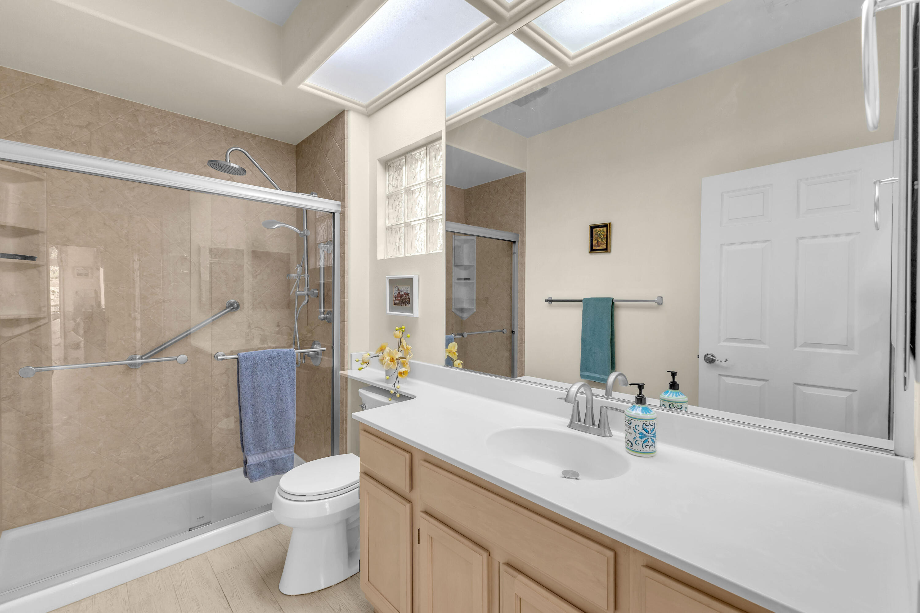 37468 Westridge Avenue Palm Desert, CA 92211 - Photo 27 of 40 IMG_0171