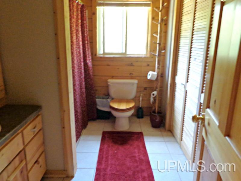 W8587 Weckerle Road Pembine, WI 54156 - Photo 12 of 15 Gallery Image 12