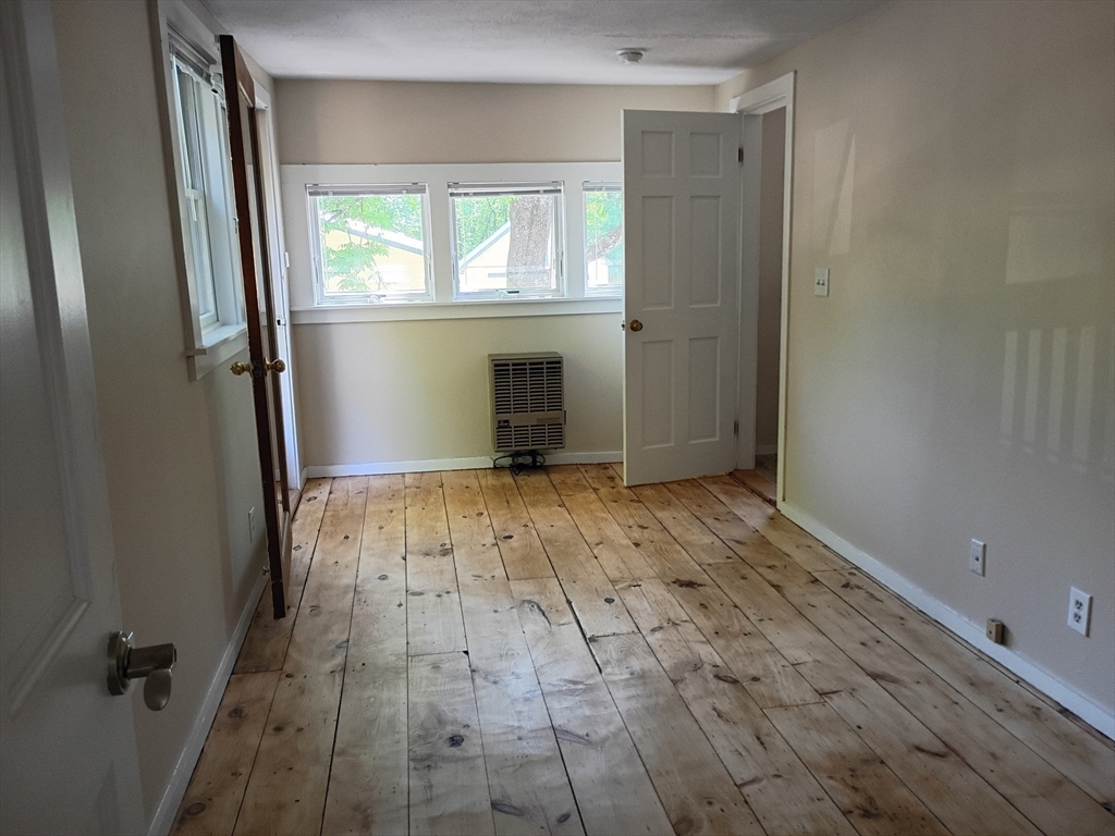 106 R Main Street Newbury, MA 01922 - Photo 14 of 32