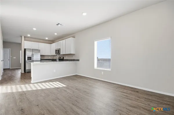 $1,800 | 292 Legacy Circle, New Braunfels, TX 78130