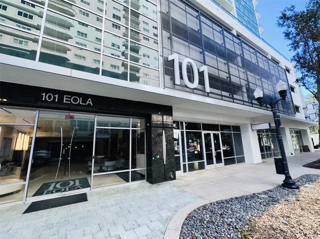 $2,300 | 101 South Eola Drive, Unit 720, Orlando, FL 32801