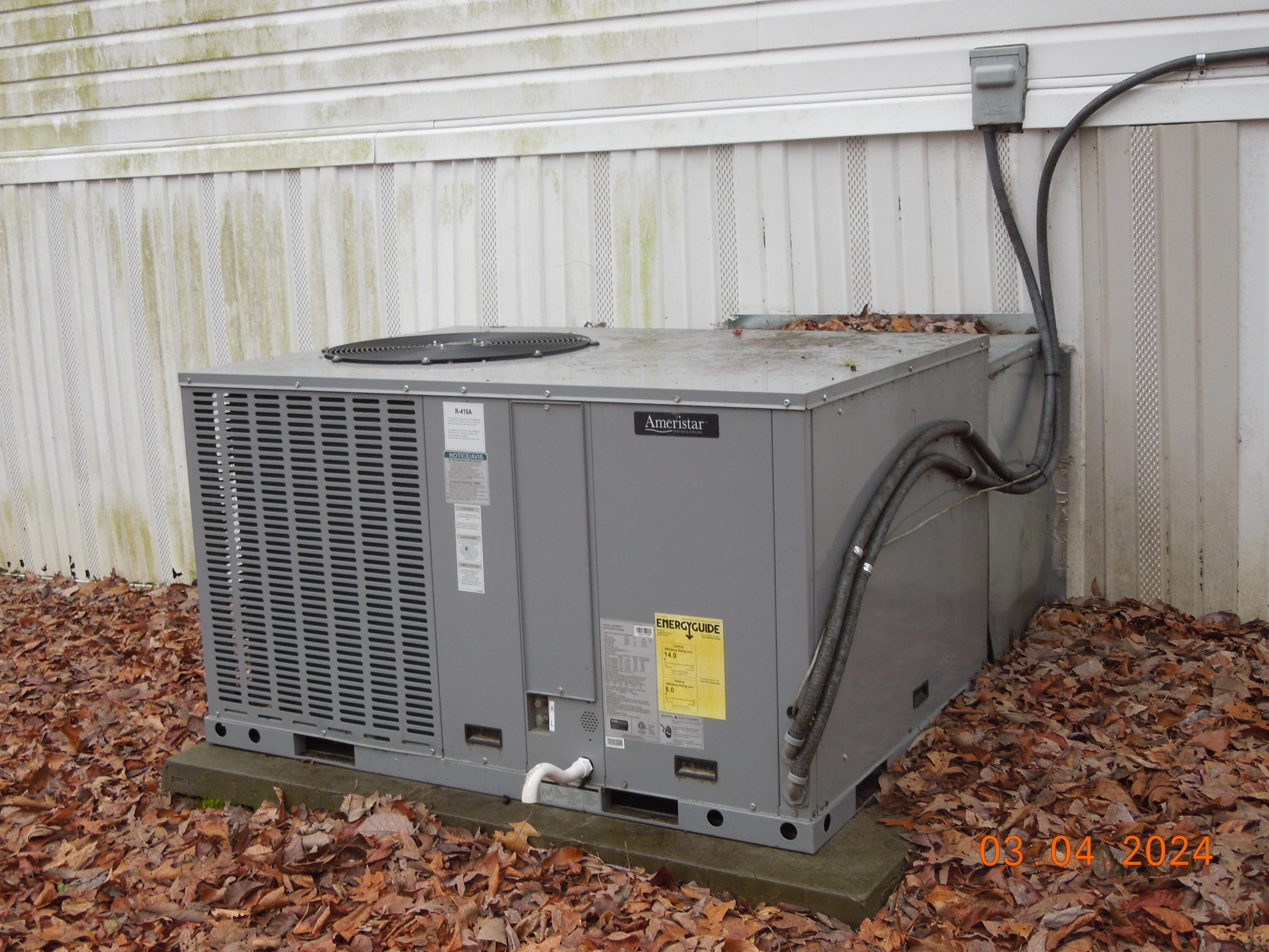 966 Cox Road Sequatchie, TN 37374 - Photo 3 of 18 COX RD NEW HEAT AIR UNIT