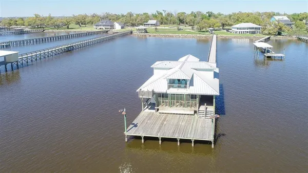 $975,000 | 191 Oliver Street, Lake Charles, LA 70607