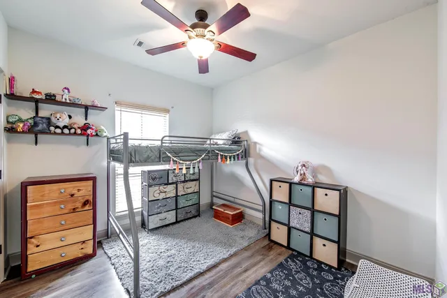 $279,000 | 176 Lake Howard Avenue, Thibodaux, LA 70301