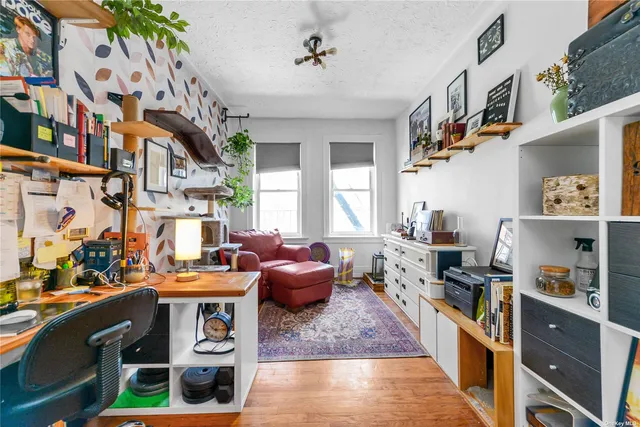 $1,600,000 | 26-21 30th Street | Astoria